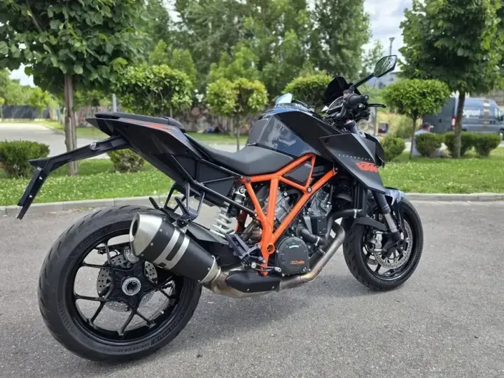 KTM 1290 Super Duke R