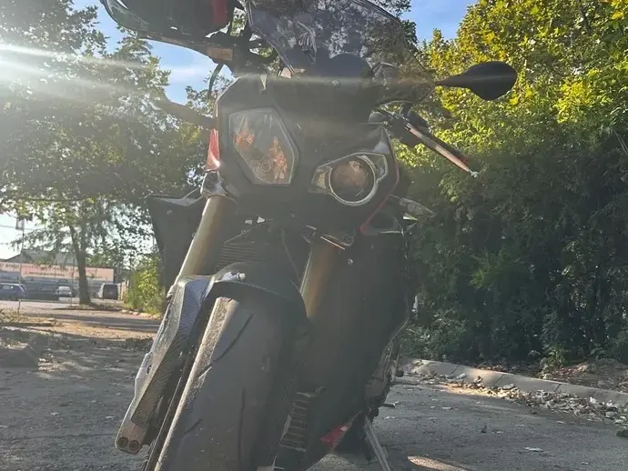 BMW S1000R