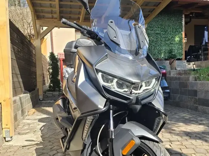 BMW C400GT