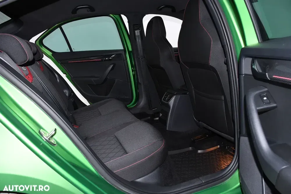 Škoda Octavia 2.0 TDI DSG RS — imagine 6