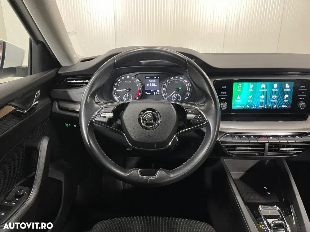Škoda Octavia IV 2.0 TDI DSG Ambition — imagine 6
