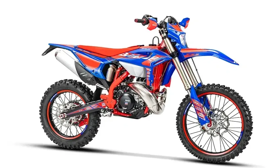 Beta Racing 300 2T — imagine 2