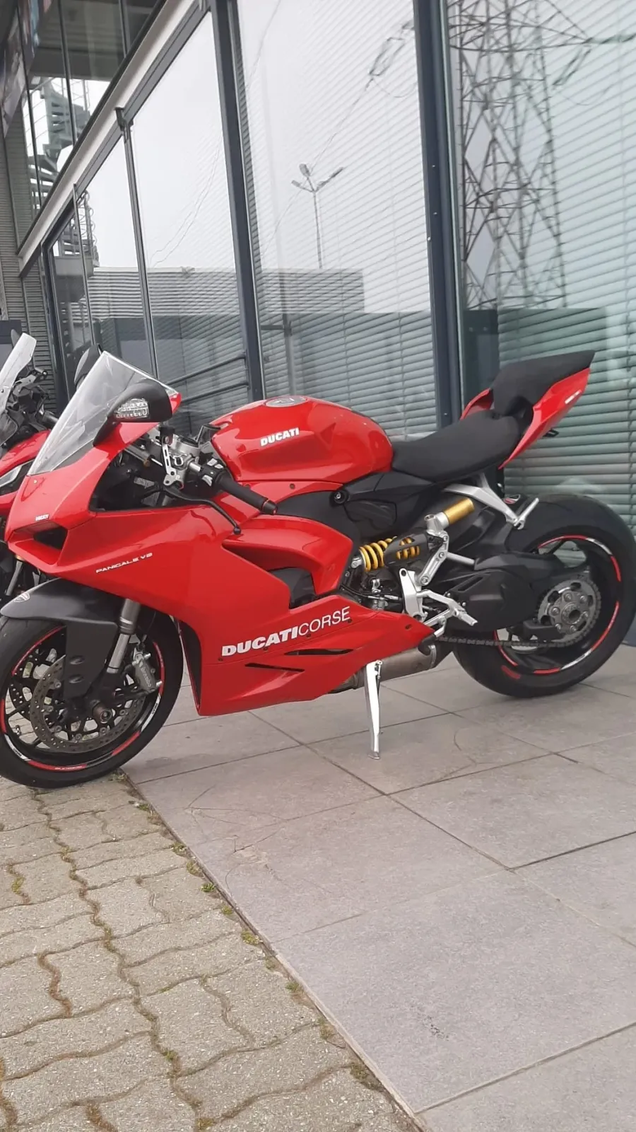 Ducati Panigale V2 — imagine 4