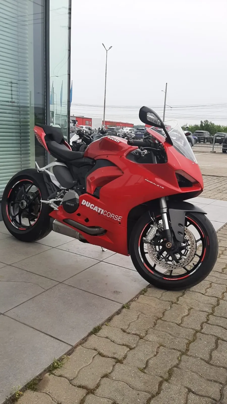 Ducati Panigale V2 — imagine 3