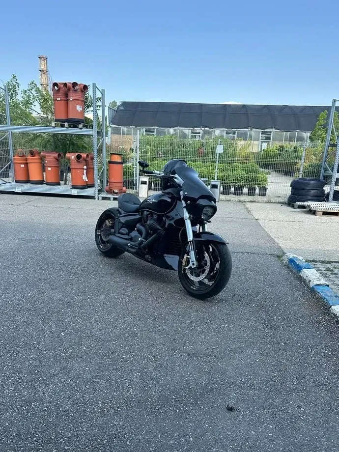 Suzuki Boulevard M109R — imagine 6
