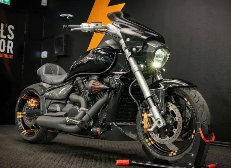 Suzuki Boulevard M109R — imagine 2