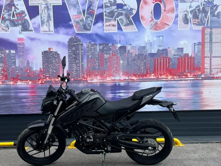 Voge R125