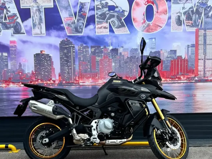 Voge DS900X