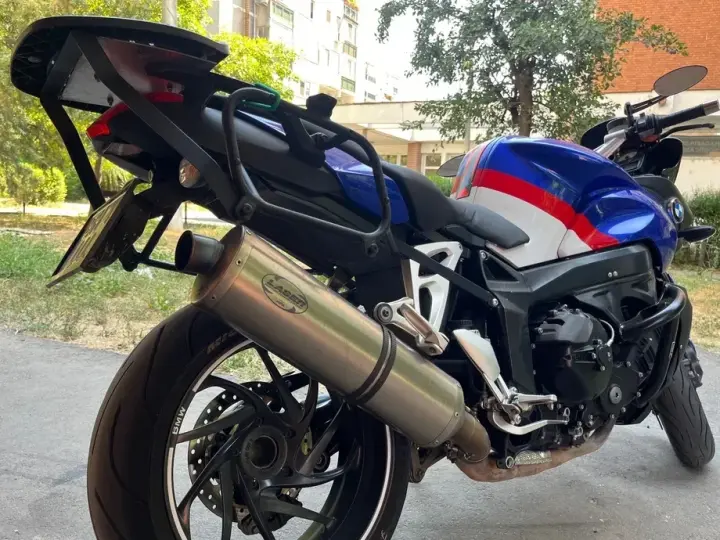 BMW K 1200R