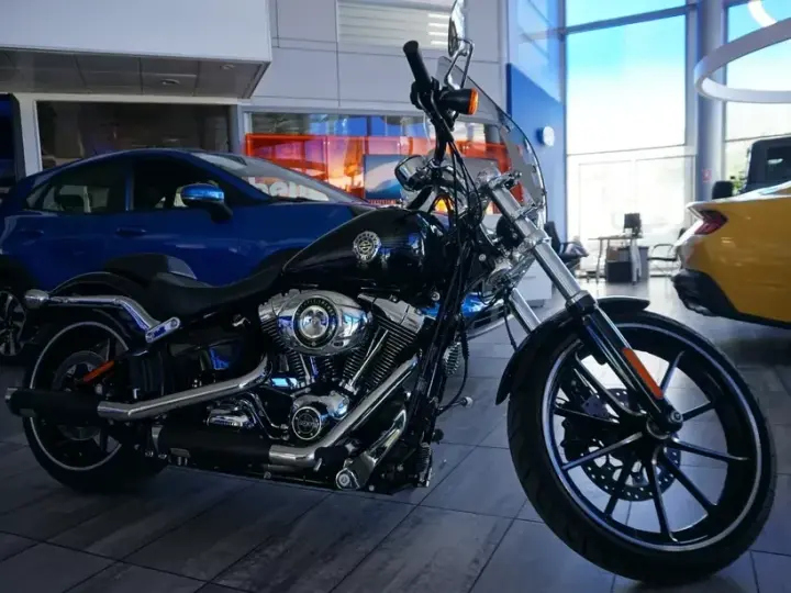 Harley-Davidson Softail Breakout FXSB