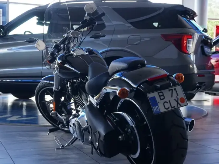 Harley-Davidson Softail Breakout FXSB