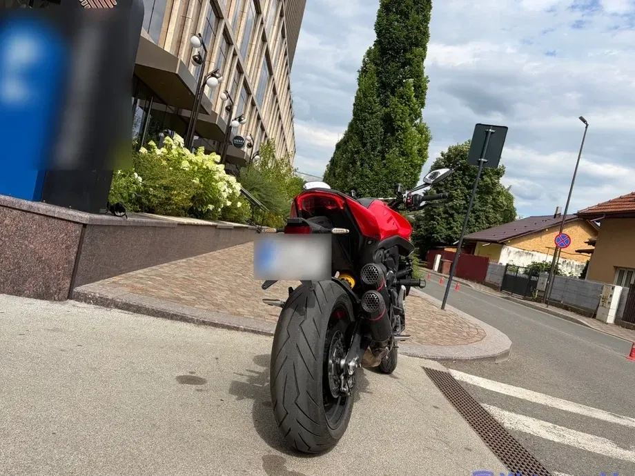 Ducati Monster — imagine 2
