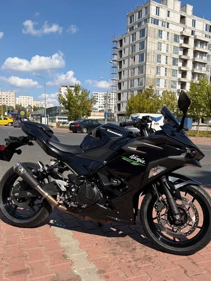 Kawasaki Ninja 500 — imagine 2