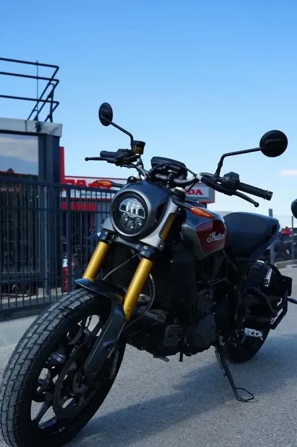 Indian FTR 1200 — imagine 3