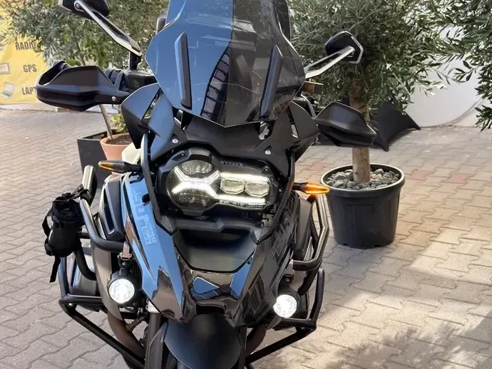 BMW R1250GS