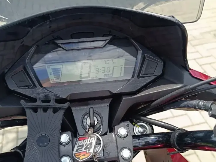 Honda CB 125F