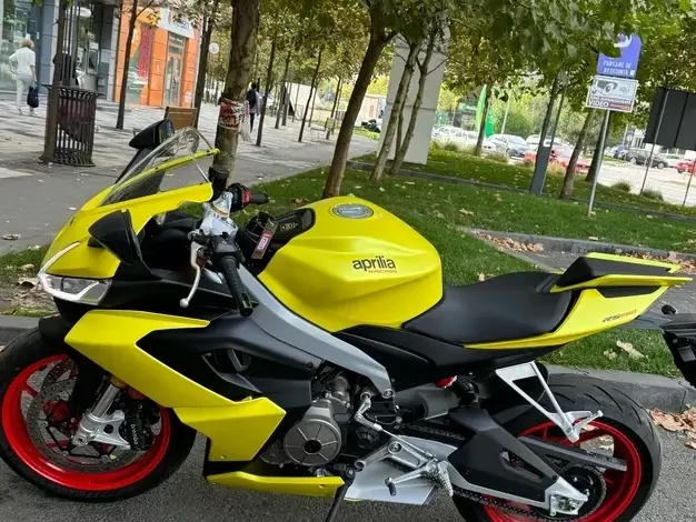 Aprilia RS 660