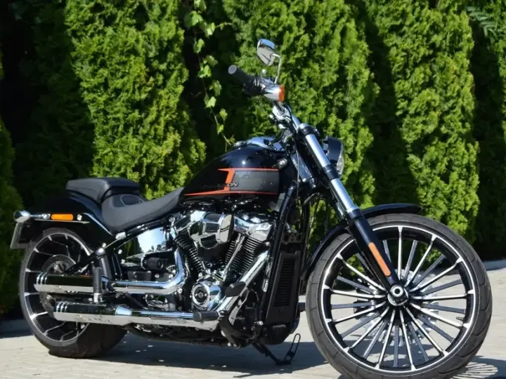 Harley-Davidson Softail Breakout 117