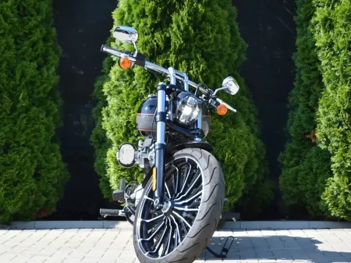 Harley-Davidson Softail Breakout 117