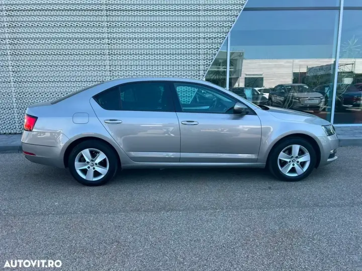 Škoda Octavia 1.0 TSI Ambition