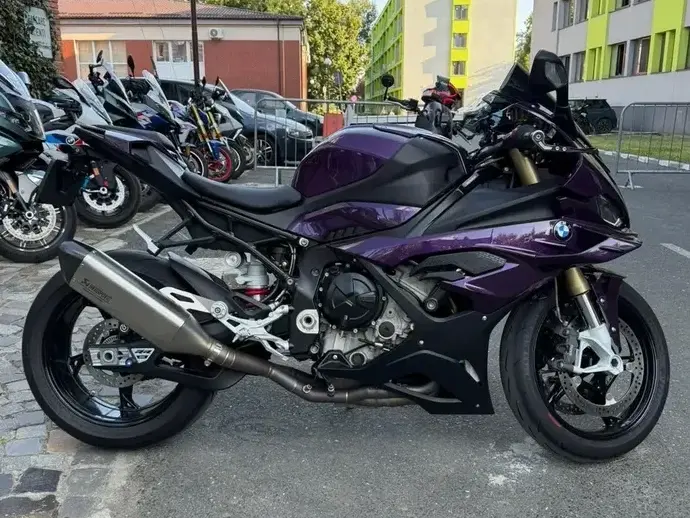 BMW S1000RR