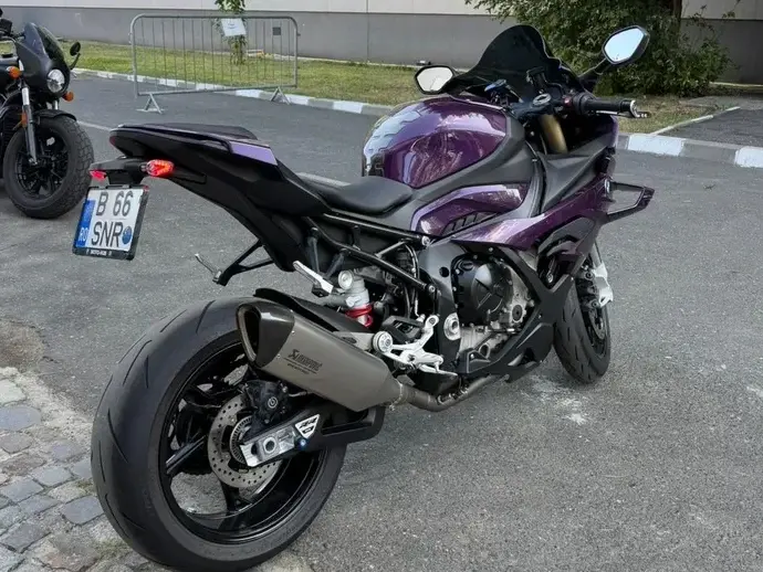 BMW S1000RR