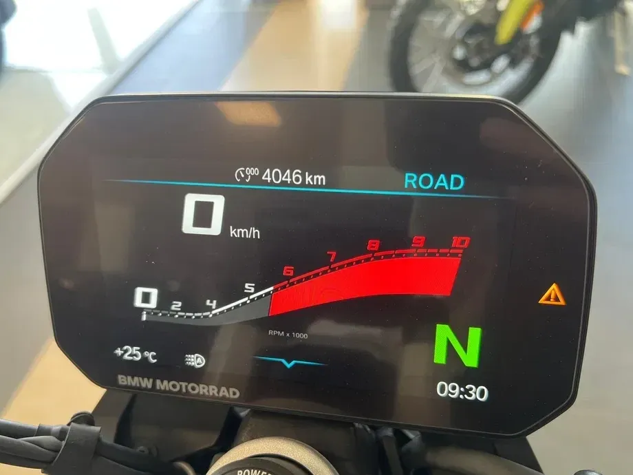 BMW F900R — imagine 3