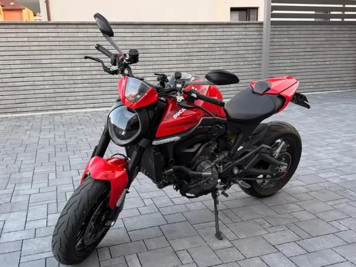 Ducati Monster