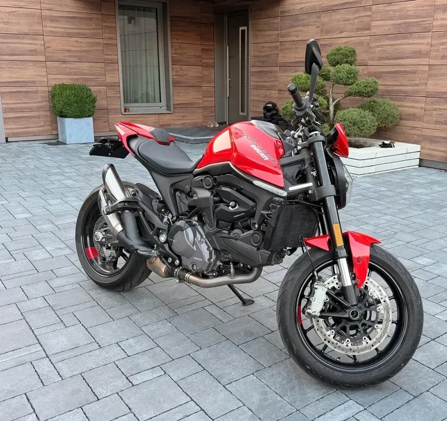 Ducati Monster — imagine 3
