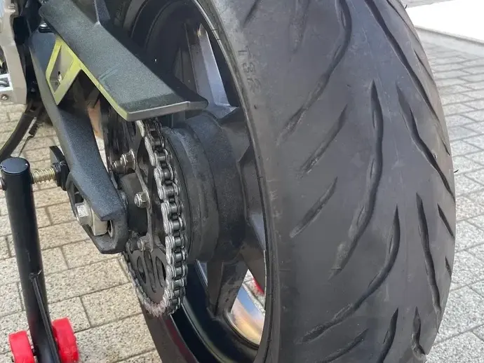 CF Moto 650MT ABS
