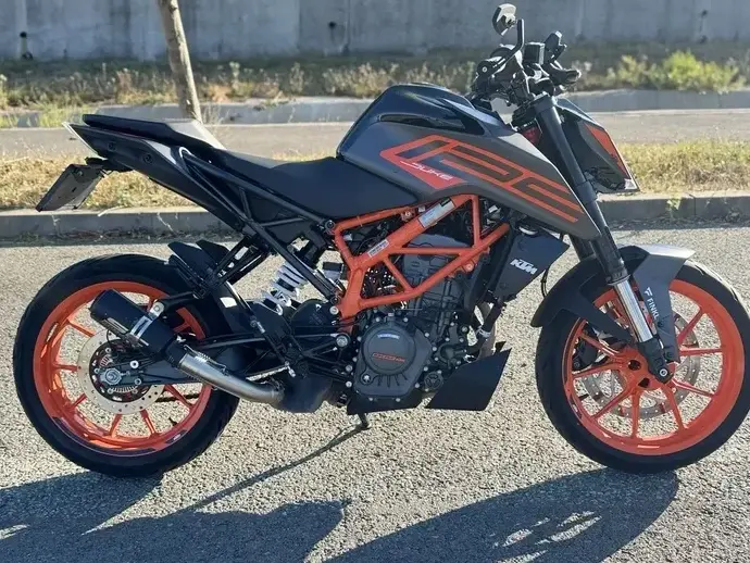 KTM 125 Duke
