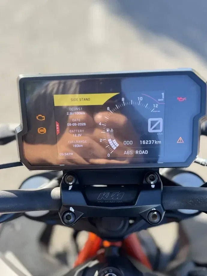 KTM 125 Duke — imagine 5