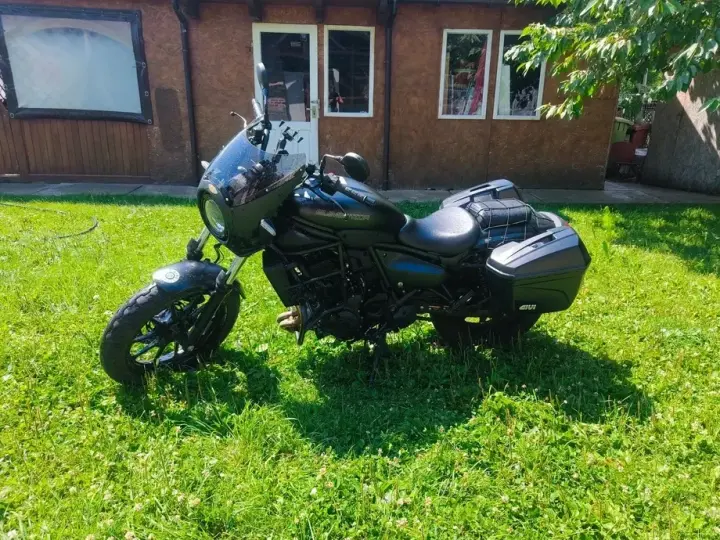 Kawasaki Eliminator 500