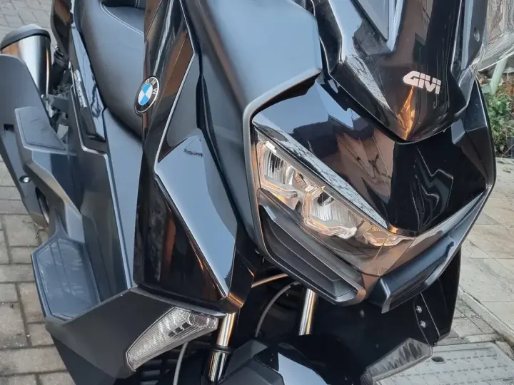 BMW C400GT