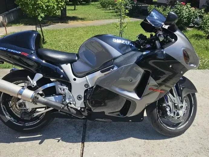 Suzuki GSX 1300R Hayabusa