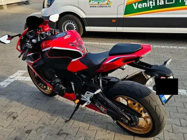 Honda CBR 1000RR Fireblade