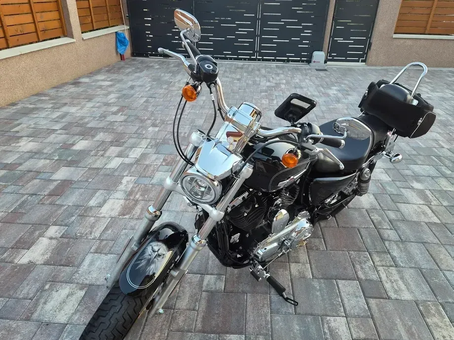 Harley-Davidson XL 1200C Sportster Custom — imagine 4