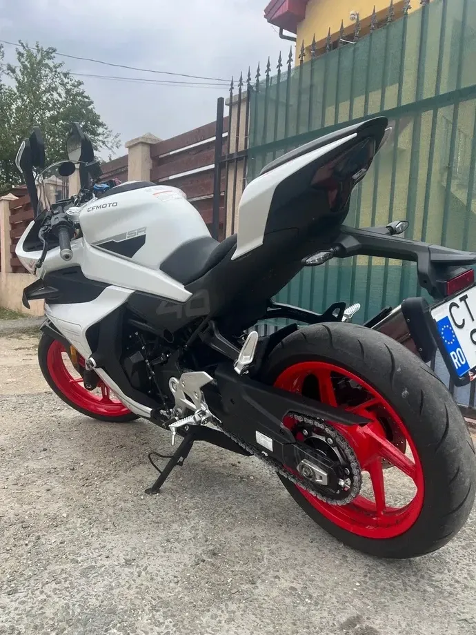 CF Moto 450 SR ABS — imagine 2