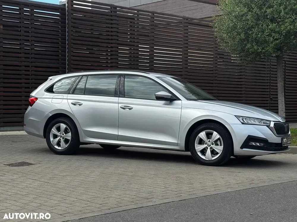 Škoda Octavia IV 2.0 TDI DSG Style — imagine 5