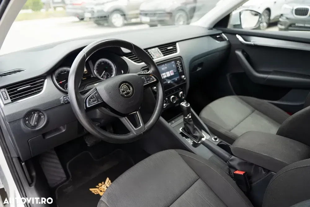Škoda Octavia IV 1.6 TDI DSG Clever — imagine 5
