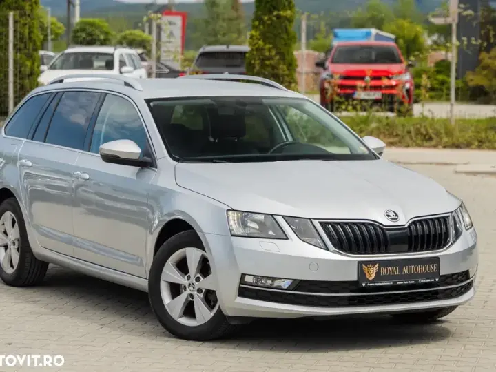 Škoda Octavia IV 1.6 TDI DSG Clever