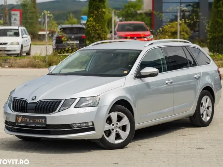 Škoda Octavia IV 1.6 TDI DSG Clever