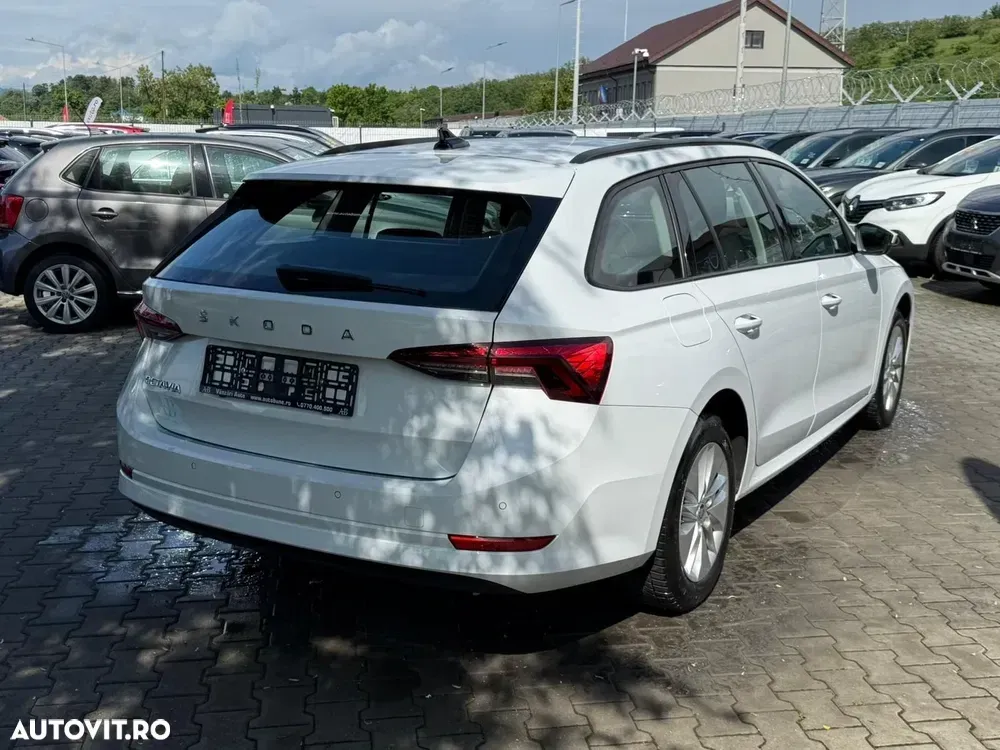 Škoda Octavia 2.0 TDI DSG Ambition — imagine 4