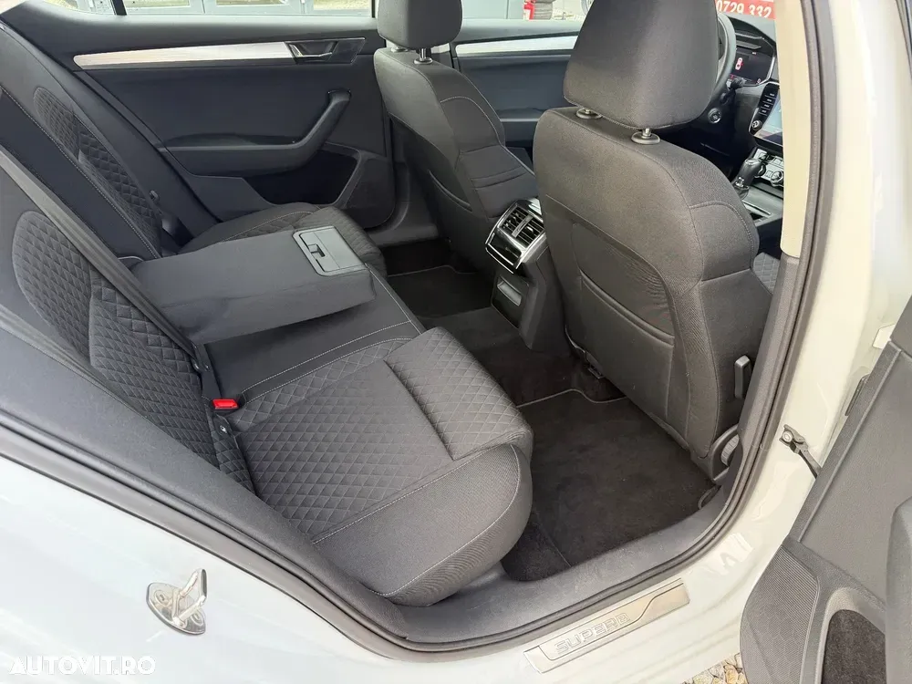 Škoda Superb III 2.0 TDI DSG Essence — imagine 6