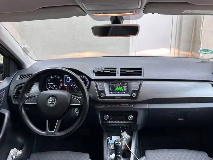 Škoda Fabia III 1.0 TSI DSG Drive