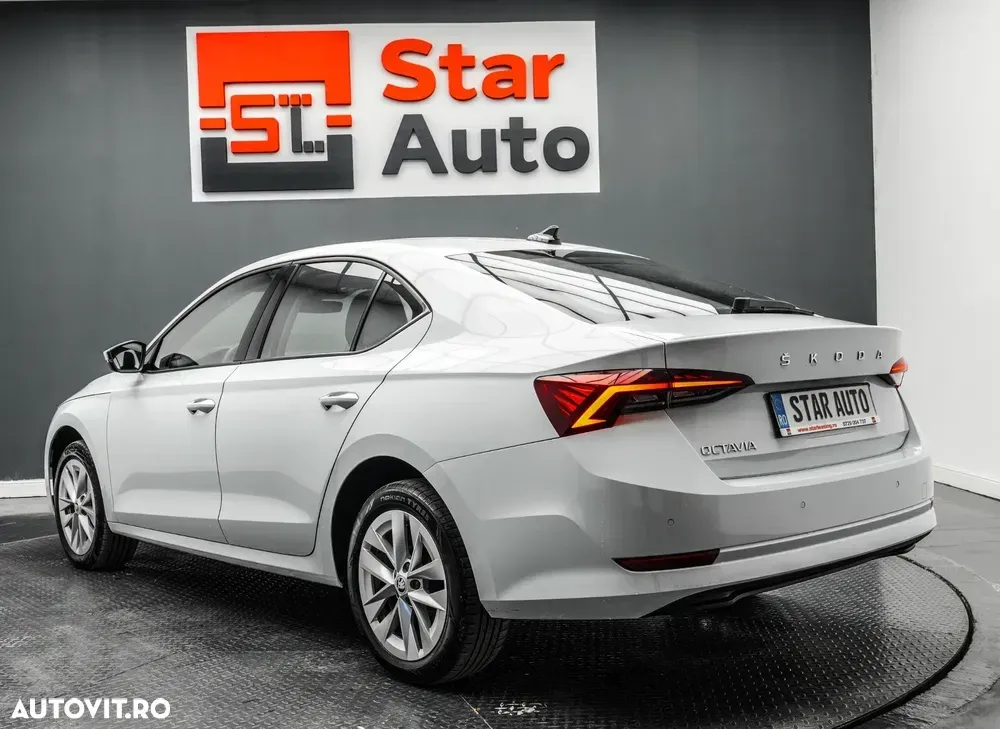 Škoda Octavia IV 2.0 TDI DSG Style — imagine 4