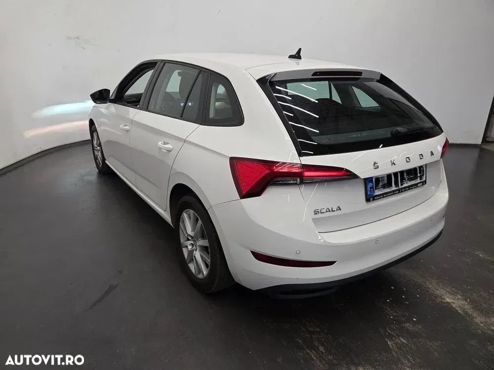 Škoda Scala 1.0 TSI DSG Style — imagine 3