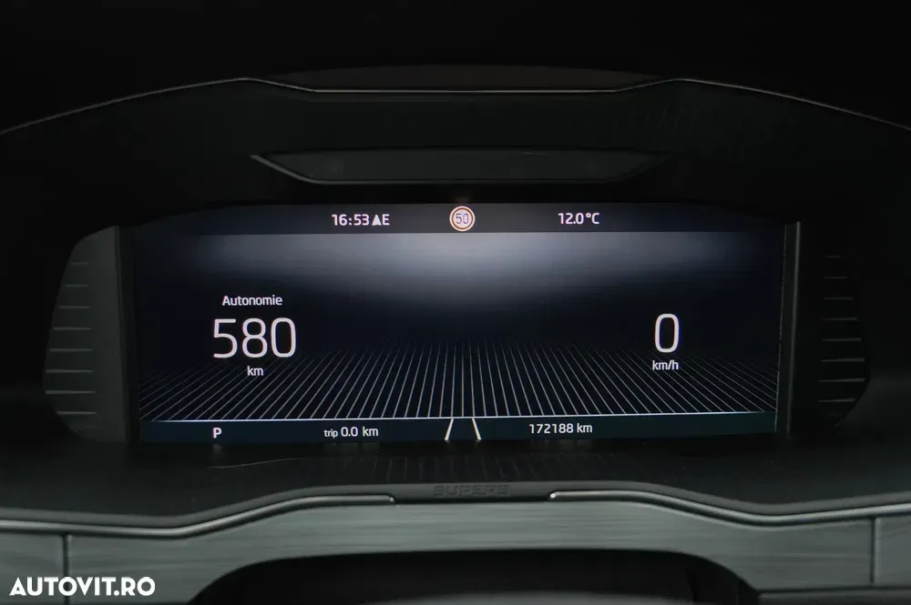 Škoda Superb III 2.0 TDI DSG Essence — imagine 6