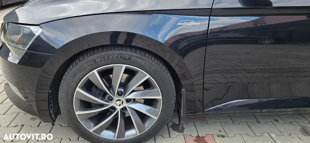 Škoda Superb III 2.0 TDI 4X4 DSG Laurin & Klement — imagine 4