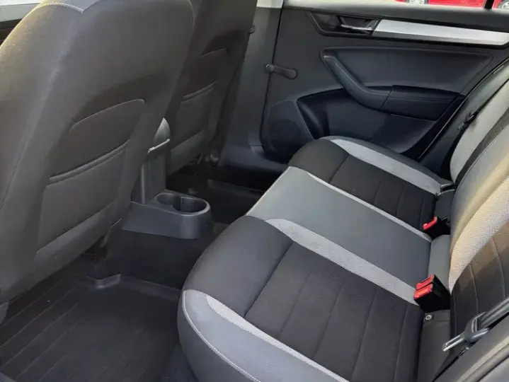 Škoda Rapid 1.0 TSI Ambition